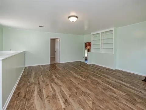 Living - 4409 E T U, Vicksburg, MI 49097 photo 6 of 6