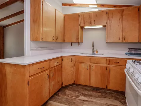 Kitchen - 4409 E T U, Vicksburg, MI 49097 photo 2 of 2