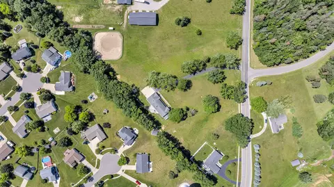 View/Area - 2905 E Munger, Tecumseh, MI 49286 photo 4 of 5
