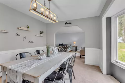 Dining - 2905 E Munger, Tecumseh, MI 49286 photo 2 of 4