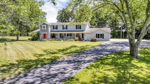 Exterior - 2905 E Munger, Tecumseh, MI 49286 photo 5 of 8