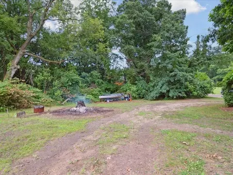 465 Champion, Jackson, MI 49201 photo 35