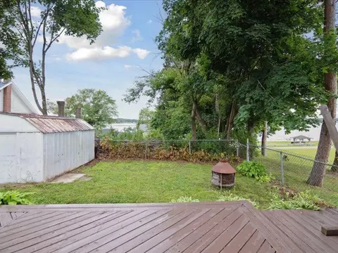 465 Champion, Jackson, MI 49201 photo 37