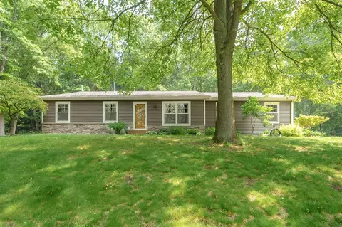5643 E C, Richland, MI 49083