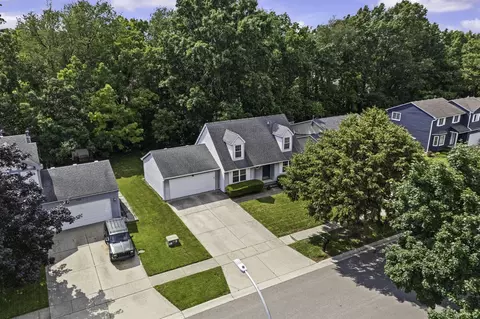894 Alpine, Brighton, MI 48116 photo 4