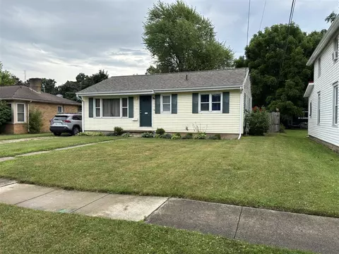 221 N Lakeview, Sturgis, MI 49091