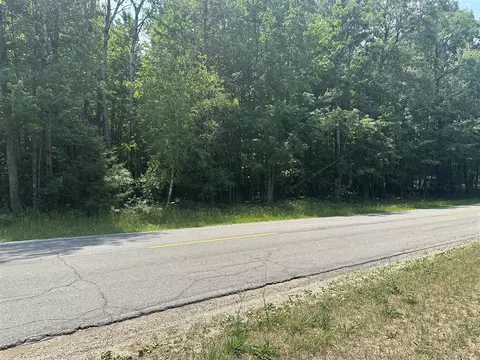 8747 E Kinney, Branch, MI 49402 photo 3