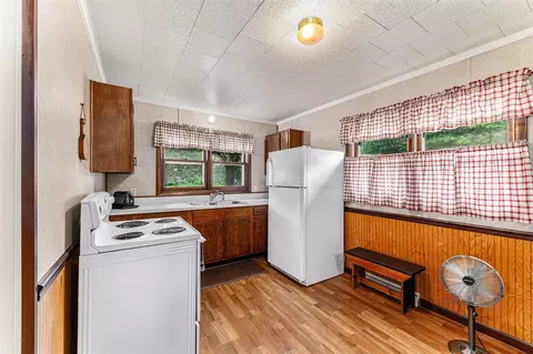 Kitchen - 66545 Winding Riv, Constantine, MI 49042 photo 1 of 1