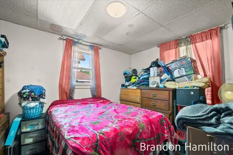 Bedroom - 107 W W Ctr, Belding, MI 48809 photo 3 of 5