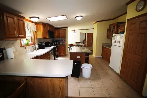 Kitchen - 15145 Millard, Three Rivers, MI 49093 photo 7 of 7