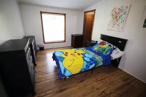 Bedroom - 15145 Millard, Three Rivers, MI 49093 photo 10 of 11