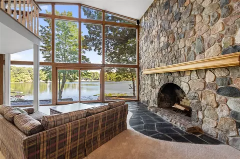 Living - 50221 Meddo, Marcellus, MI 49067 photo 3 of 6