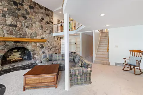 Living - 50221 Meddo, Marcellus, MI 49067 photo 6 of 6