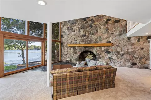 Living - 50221 Meddo, Marcellus, MI 49067 photo 4 of 6