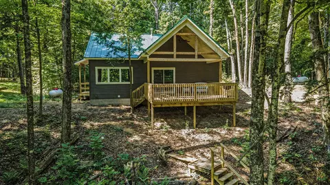 17728 Indian Vlg, Big Rapids, MI 49307