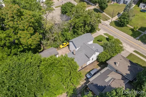 View/Area - 517 E Main, Ionia, MI 48846 photo 1 of 6