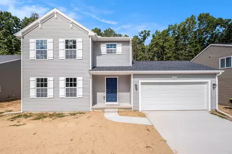1203 Cedarwood, Greenville, MI 48838