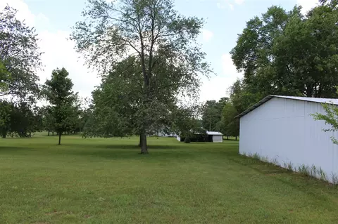 Exterior - 2786 Dinius, Tecumseh, MI 49286 photo 14 of 17