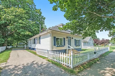 409 N Mechanic, Berrien Springs, MI 49103