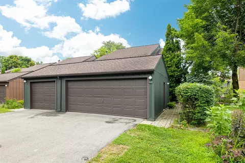 2623 Meade, Ann Arbor, MI 48105