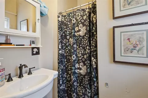 Bath - 501 E Michigan, Marshall, MI 49068 photo 1 of 1