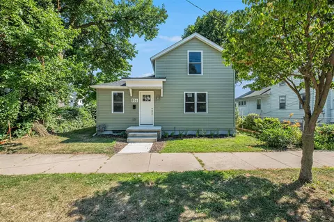 854 First, Grand Rapids, MI 49504