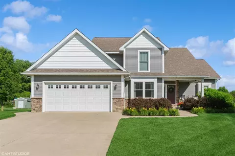 6044 Wabash, Stevensville, MI 49127