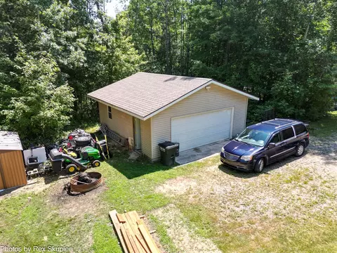 623 E 56th, Newaygo, MI 49337 photo 52
