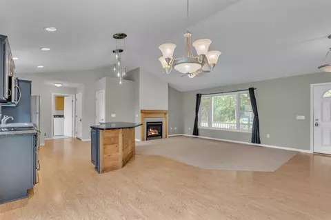 1615 Bunting, Jackson, MI 49201 photo 5