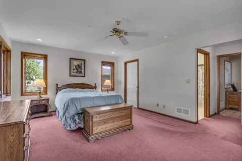 Bedroom - 3416 Northlands, Jackson, MI 49201 photo 1 of 4