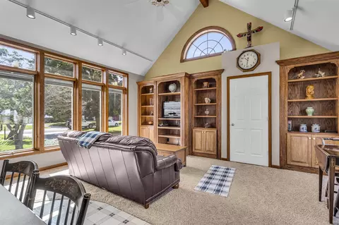 Living - 3416 Northlands, Jackson, MI 49201 photo 1 of 6