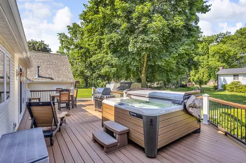 Exterior - 3416 Northlands, Jackson, MI 49201 photo 6 of 11