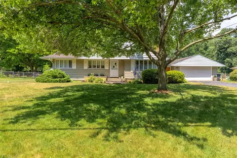 3745 Midway, Kalamazoo, MI 49048