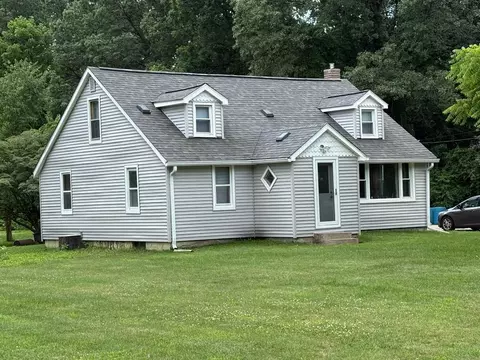 226 Poulsen, Battle Creek, MI 49014