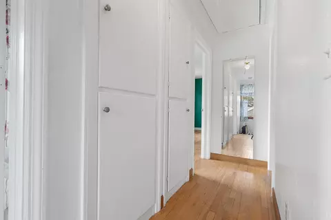 Entry Way - 528 Glendale Blvd, Parchment, MI 49004 photo 2 of 2
