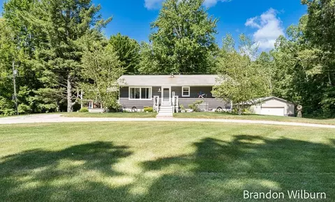 2289 S Sullivan, Ravenna, MI 49451