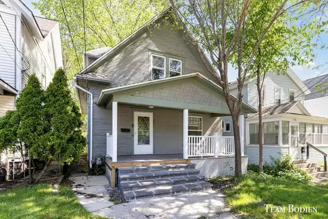 129 Sweet, Grand Rapids, MI 49505