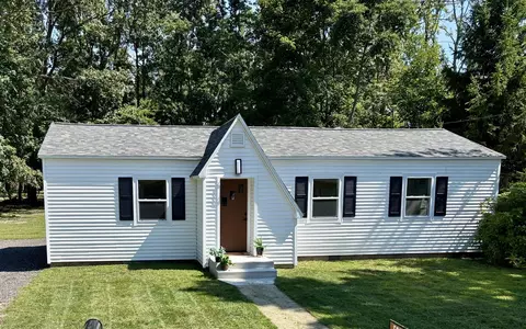 1417 Carleton, Whitehall, MI 49461