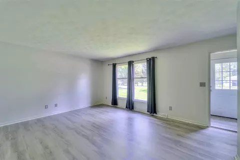 Living - 2922-2926 Chapel, Parma, MI 49269 photo 1 of 4