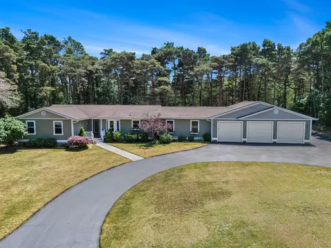 5920 Iris, Ludington, MI 49431