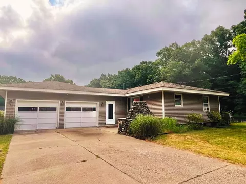 3304 Wanda, Muskegon, MI 49442