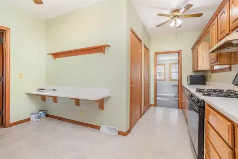 Entry Way - 218 W Jackson, Mendon, MI 49072 photo 1 of 1