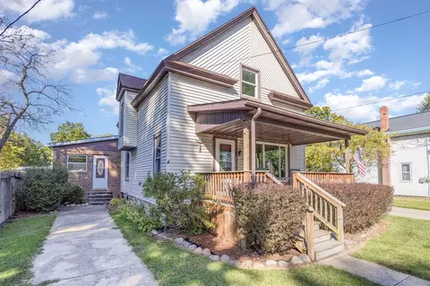 Exterior - 218 W Jackson, Mendon, MI 49072 photo 2 of 8