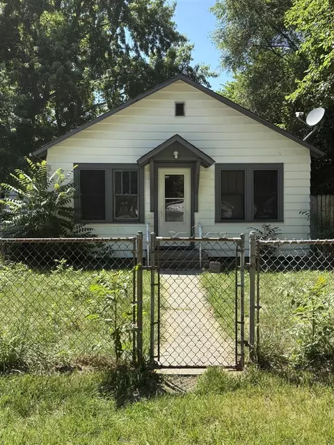 1016 Villa, Benton Harbor, MI 49022