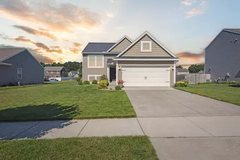 58852 Silvergrass, Mattawan, MI 49071
