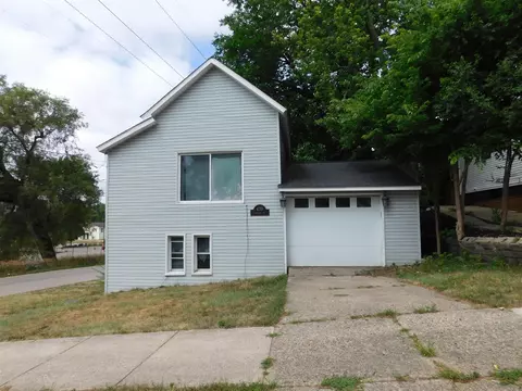 439 Emerald, Grand Rapids, MI 49503