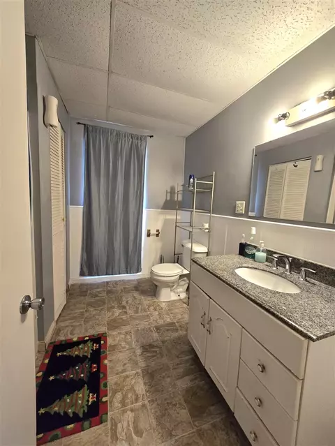 Bath - 626 S Front, Belding, MI 48809 photo 1 of 2