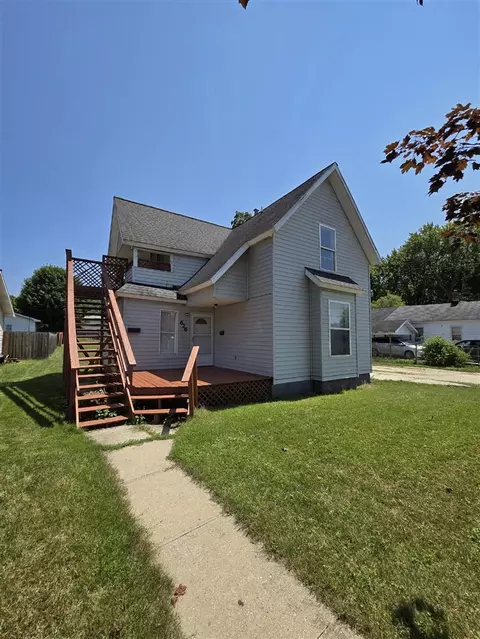 Exterior - 626 S Front, Belding, MI 48809 photo 3 of 6