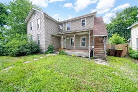 624 N Broad, Adrian, MI 49221 photo 2