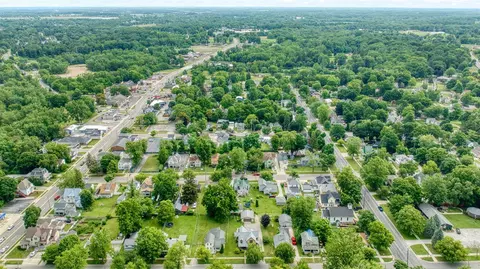 624 N Broad, Adrian, MI 49221 photo 41